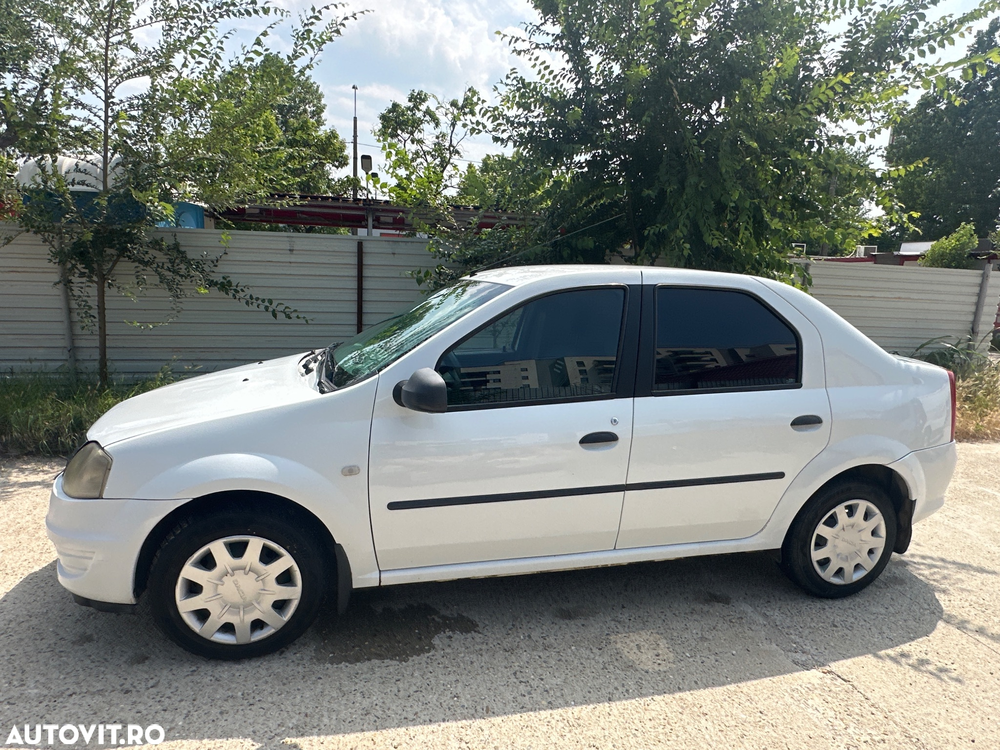 Dacia Logan 1.2 75CP Laureate - 2