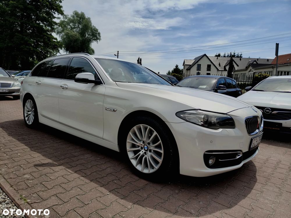 BMW Seria 5 520d Luxury Line - 2