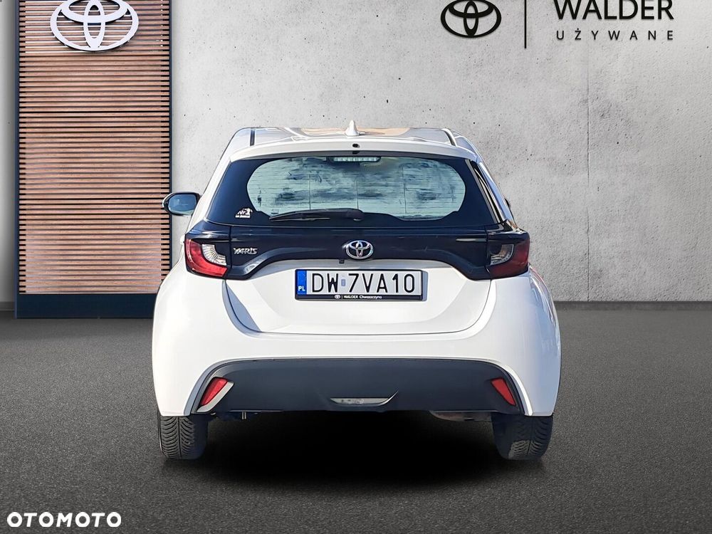 Toyota Yaris 1.5 Comfort - 4