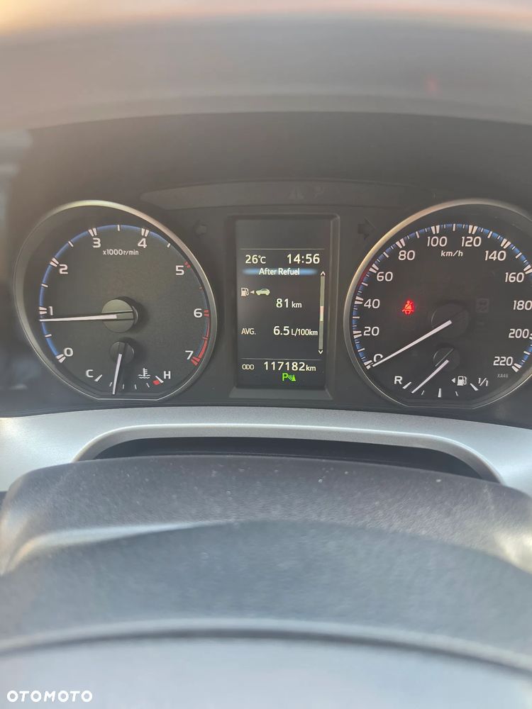 Toyota RAV4 2.0 D-4D Premium 4x2 - 19