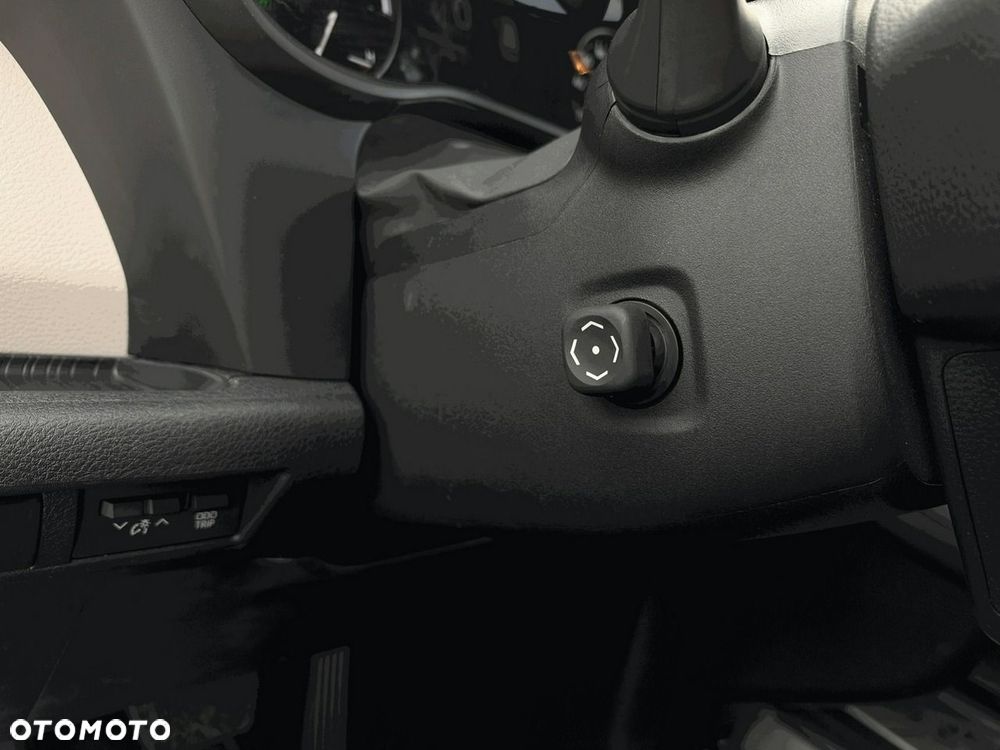 Toyota Sienna - 37
