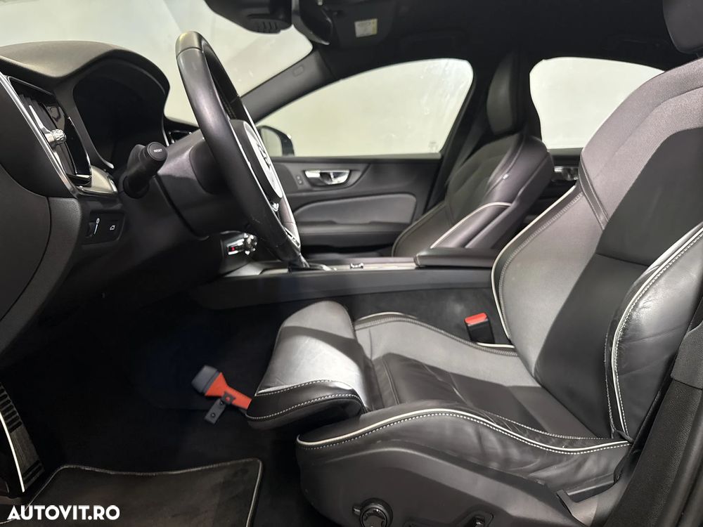 Volvo S60 T4 R-Design - 22