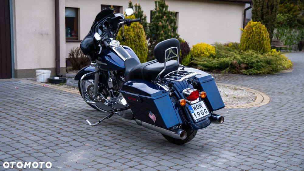 Harley-Davidson FLH Electra Glide - 4