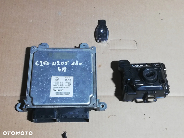 Mercedes-Benz W205 C220 2.2 CDI komputer silnika A6519005203
