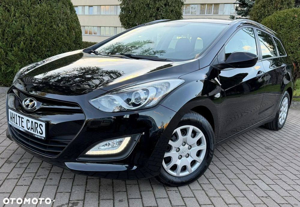 Hyundai i30 i30cw 1.4 Classic - 16