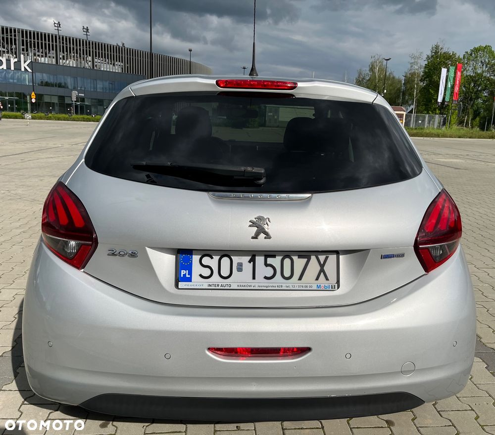 Peugeot 208 1.2 PureTech Style - 6