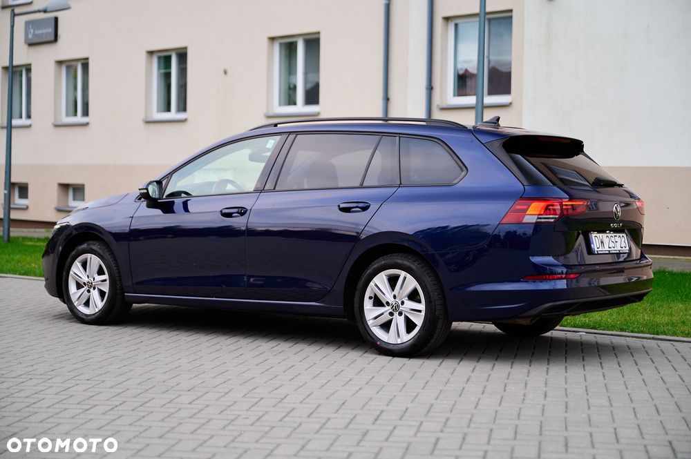 Volkswagen Golf - 9