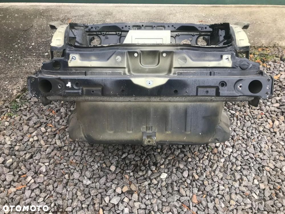 Porsche 997 Turbo Wnęka Koła Zapasowego Wanna - 1