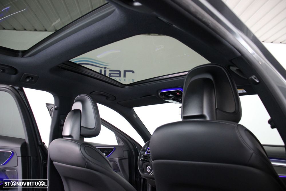 Mercedes-Benz C 300 d AMG Line - 25