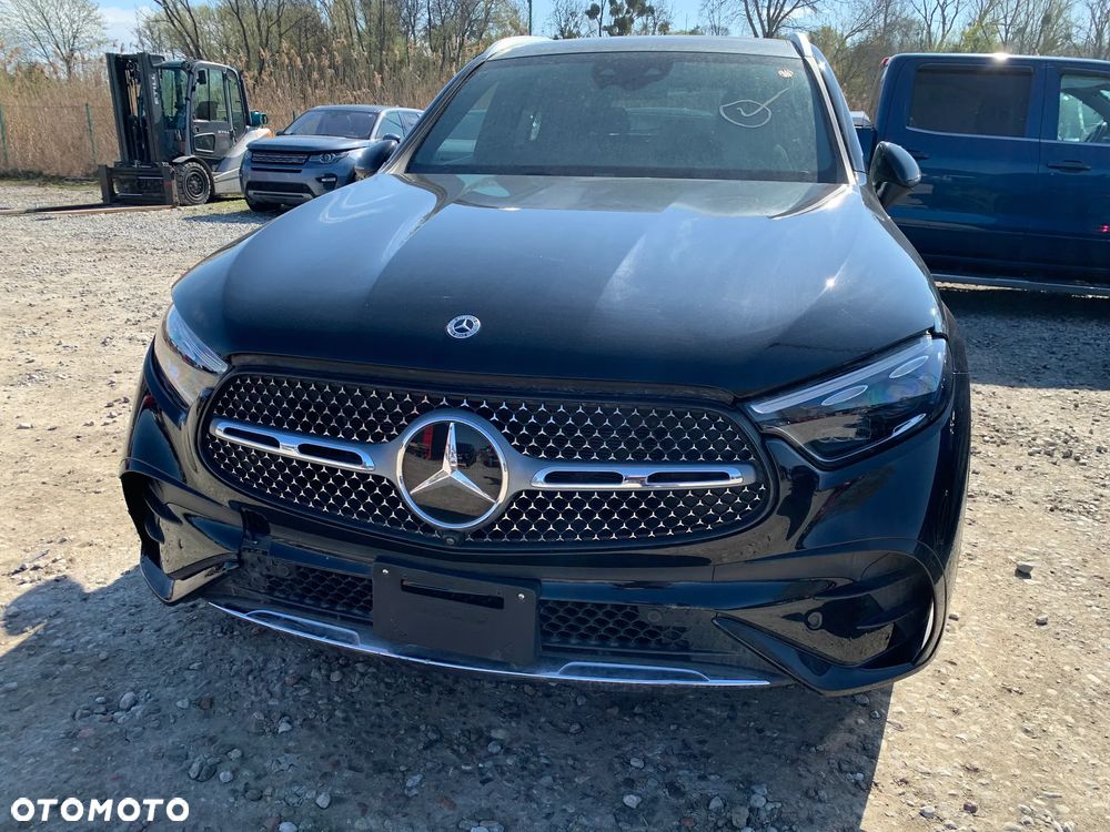 Mercedes-Benz GLC 300 4Matic 9G-TRONIC Avantgarde Advanced - 1