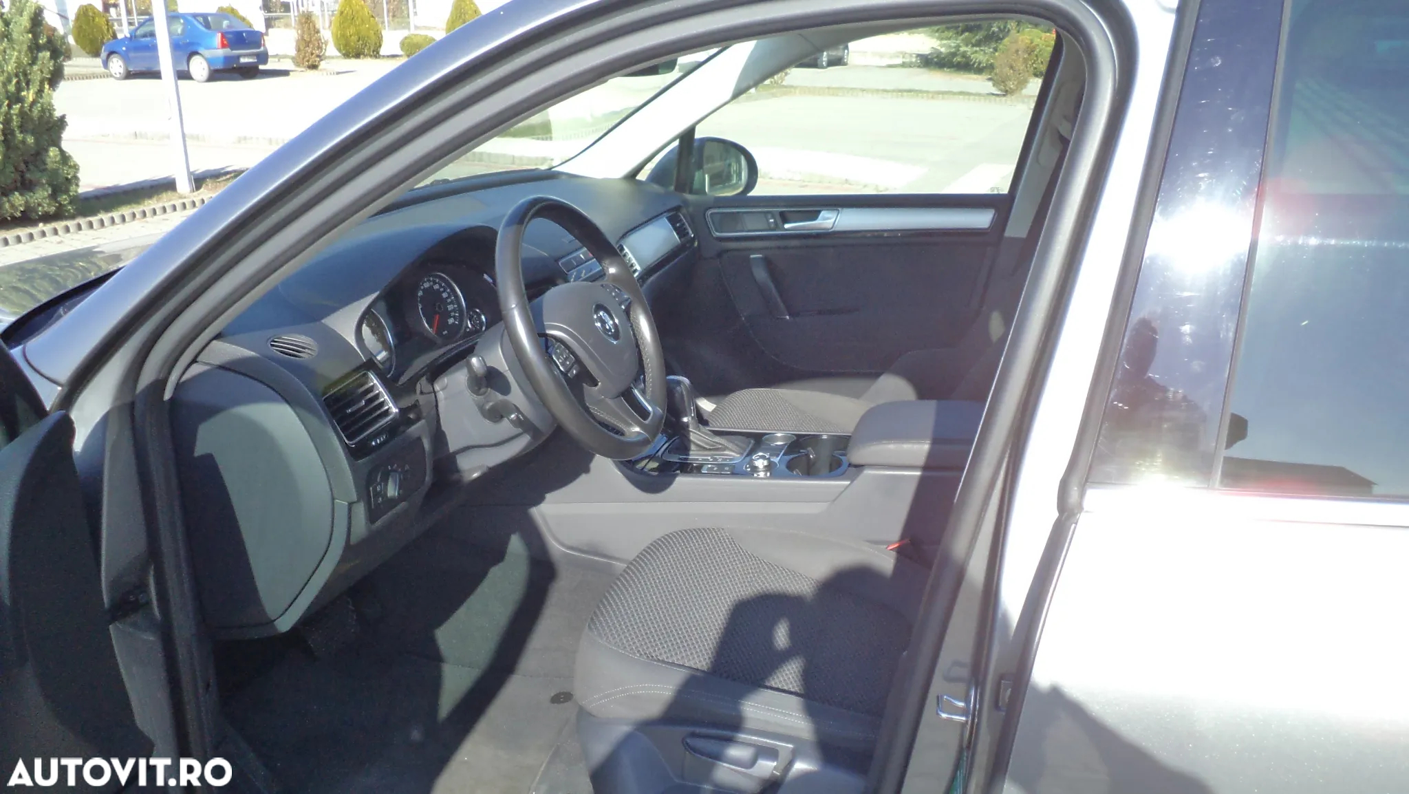 Volkswagen Touareg 3.0 V6 TDI BMT - 10