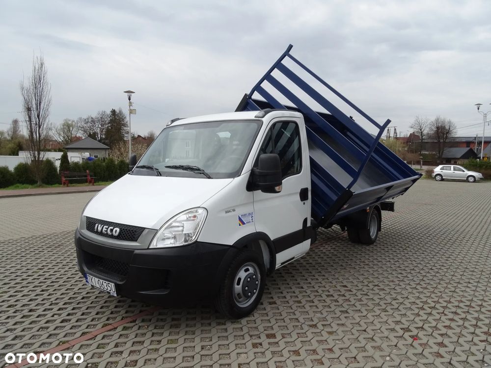 Iveco DAILY - 10