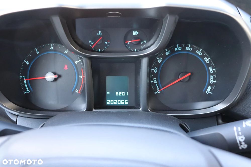 Chevrolet Orlando 1.8 LT - 18