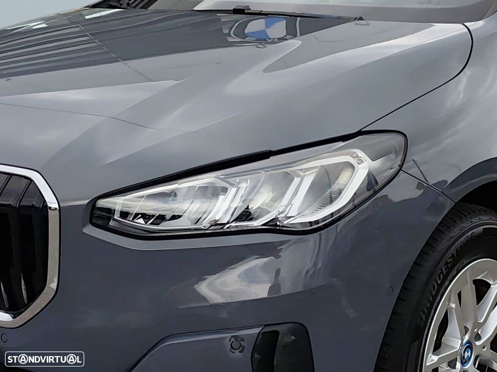 BMW 225xe Active Tourer - 3