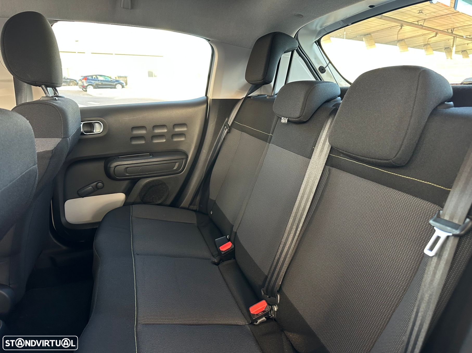 Citroën C3 1.6 BlueHDi Feel - 10