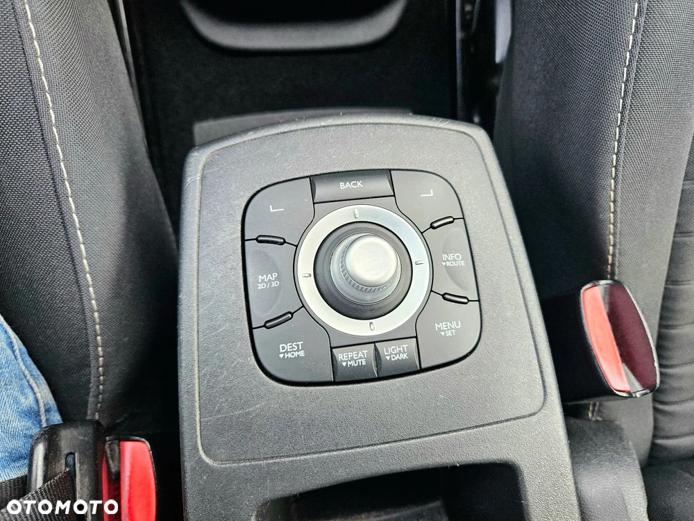 Renault Scenic ENERGY dCi 110 LIMITED - 19