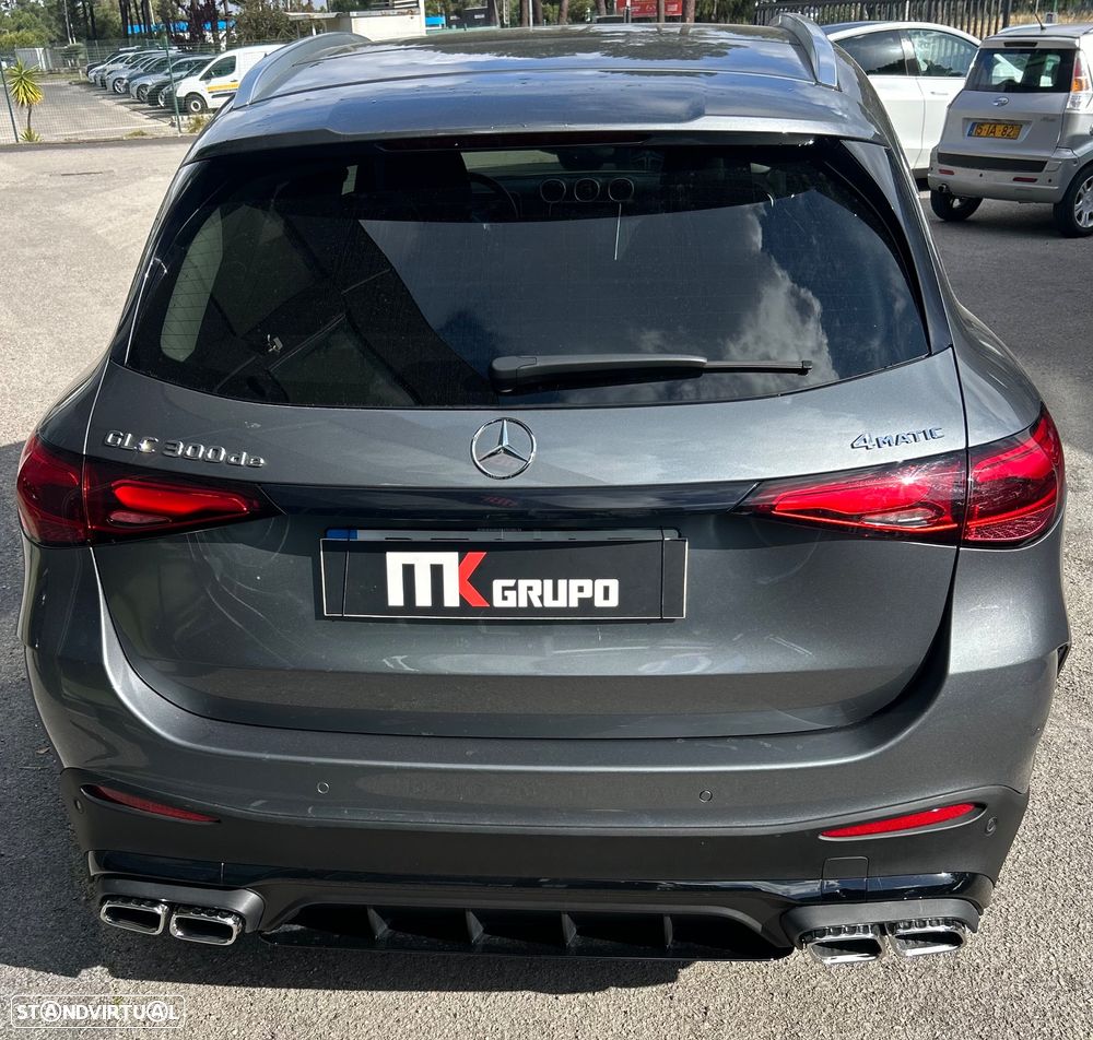 Mercedes-Benz GLC 300 d 4Matic - 12