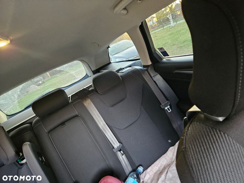 Ford Mondeo 2.0 TDCi Titanium 4WD PowerShift - 25