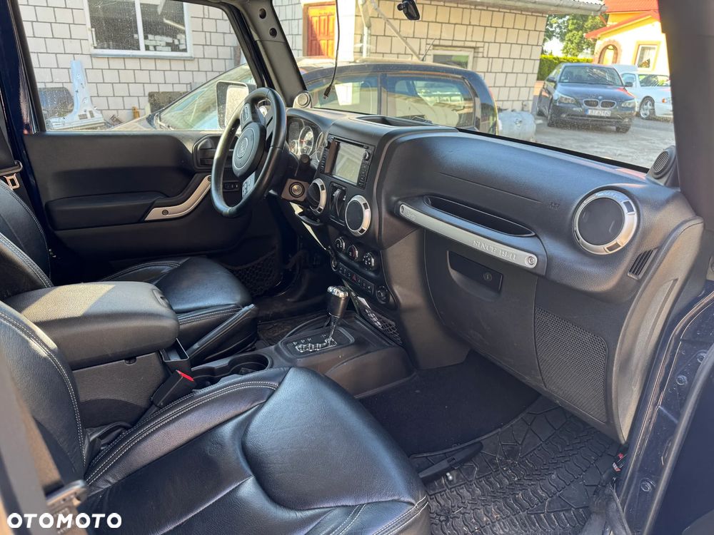 Jeep Wrangler - 7