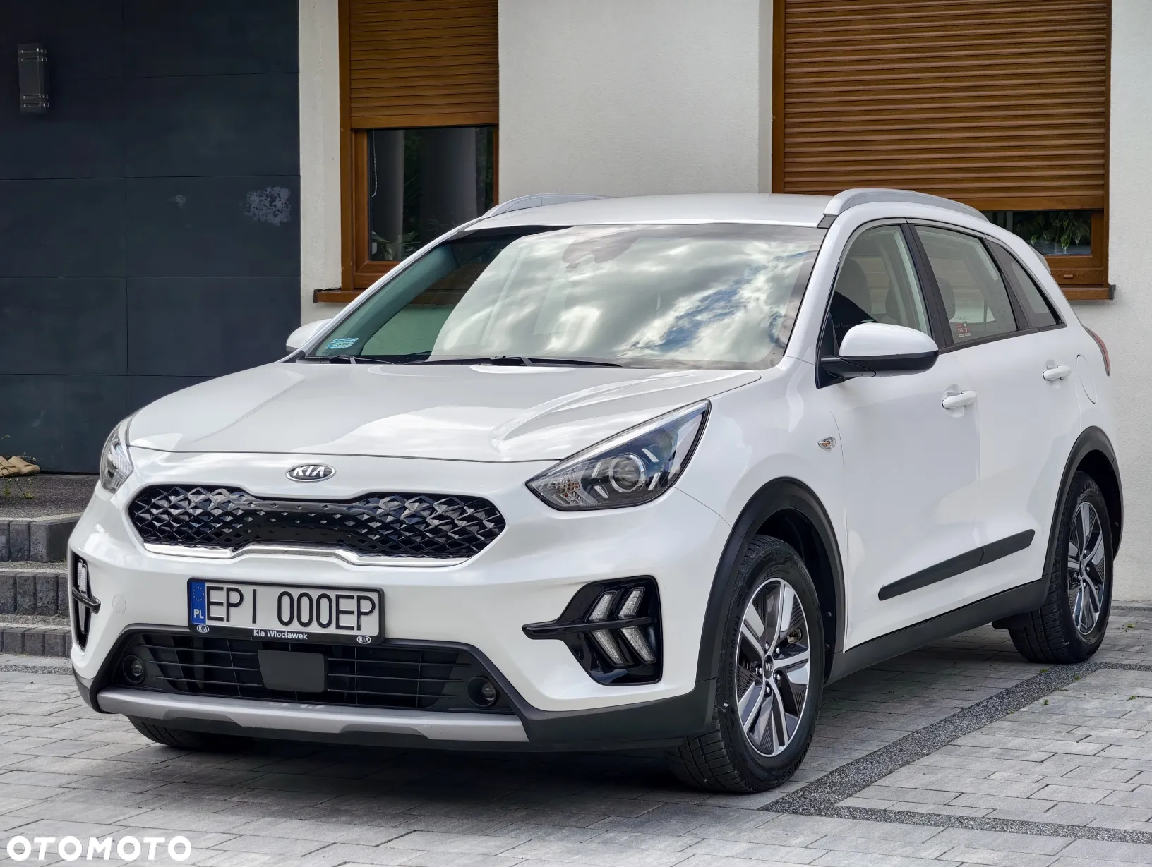 Kia Niro 1.6 GDI Hybrid L Business Line - 25