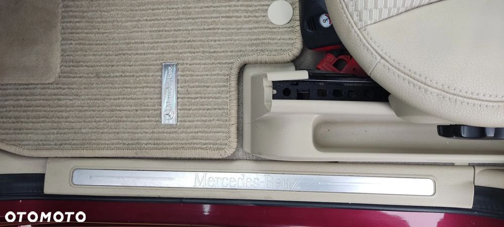 Mercedes-Benz Klasa B 180 CDI Autotronic - 14