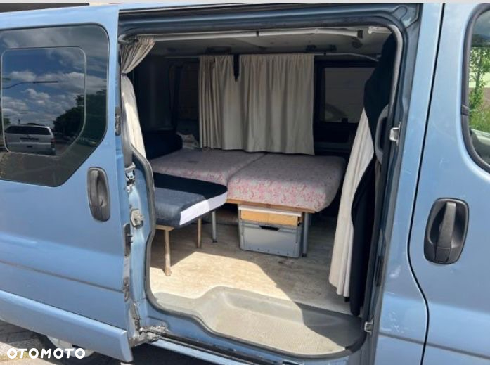 Renault Trafic 2.0 L2H1 - 13