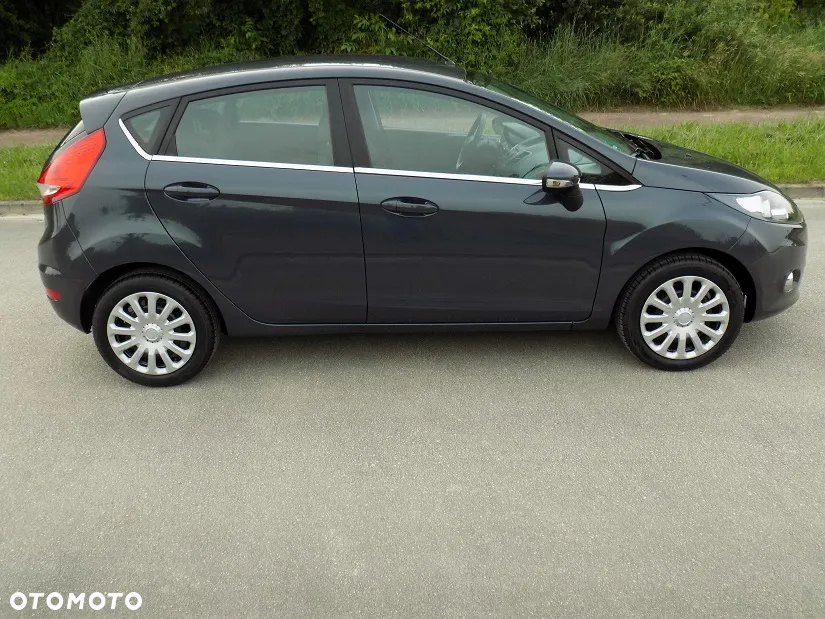 Ford Fiesta 1.25 Titanium - 12