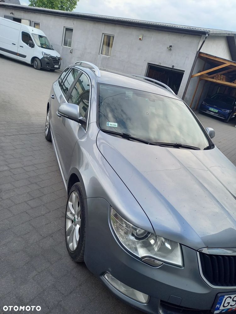 Skoda Superb 2.0 TDI Comfort DSG - 12