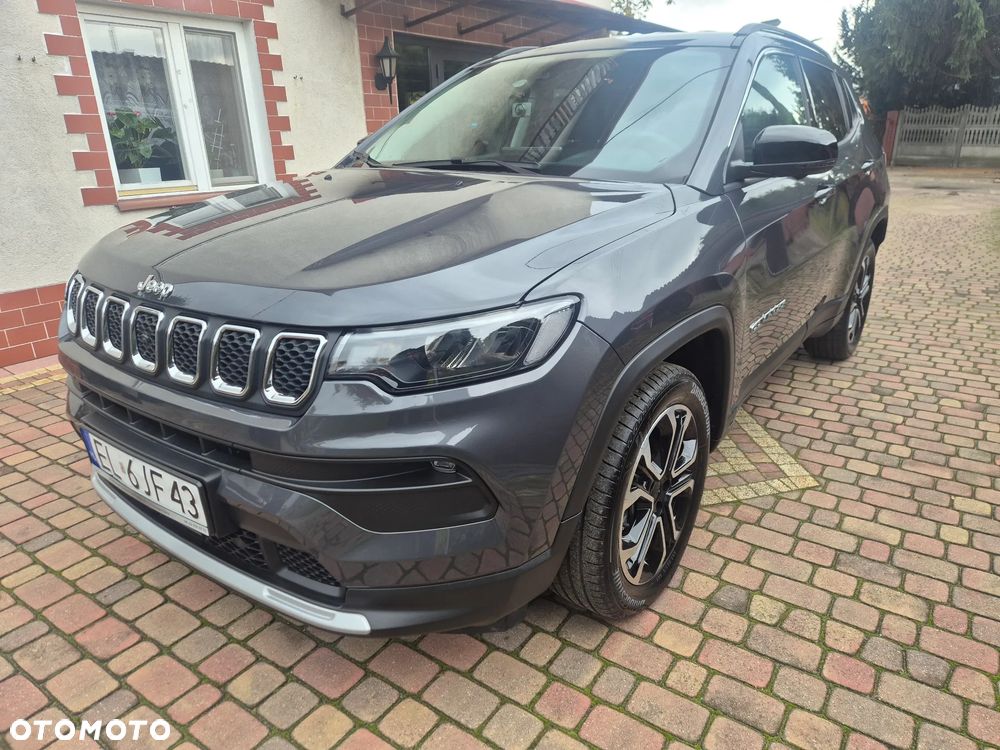Jeep Compass - 1