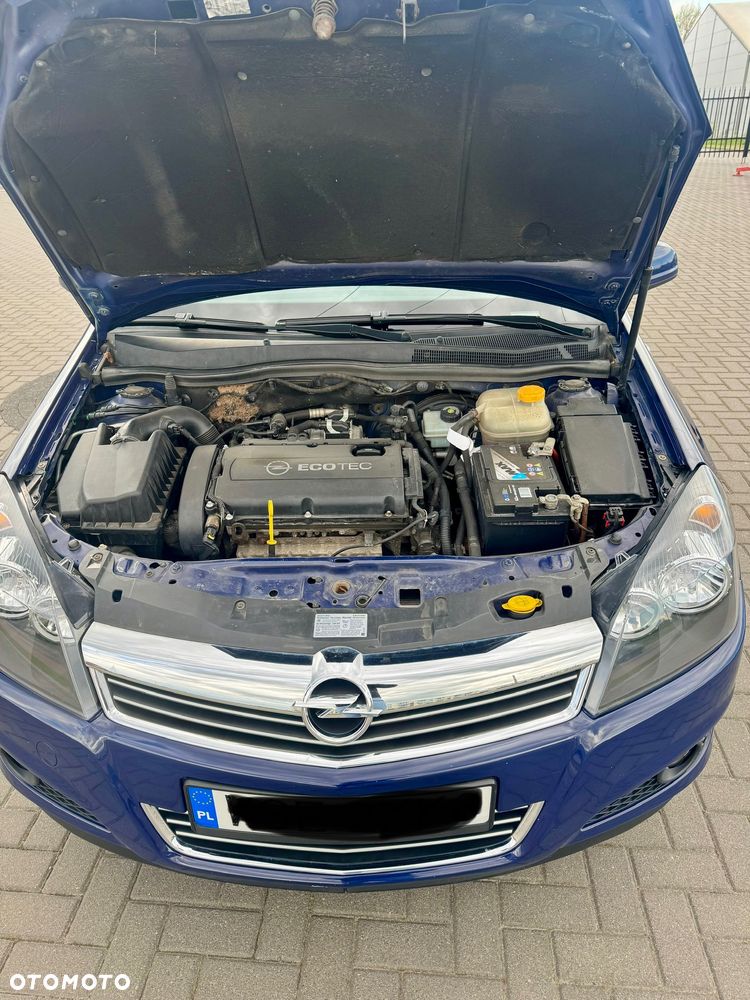 Opel Astra 1.6 - 12