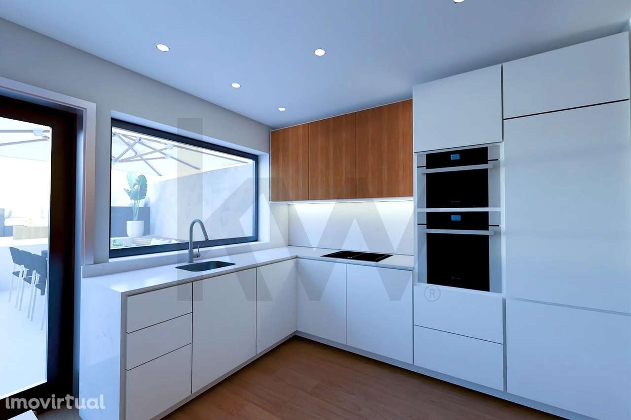 Moradia T1 Renovada com Jardim e Pátio na Rua Monte de São Gens 110, - Grande imagem: 2/24