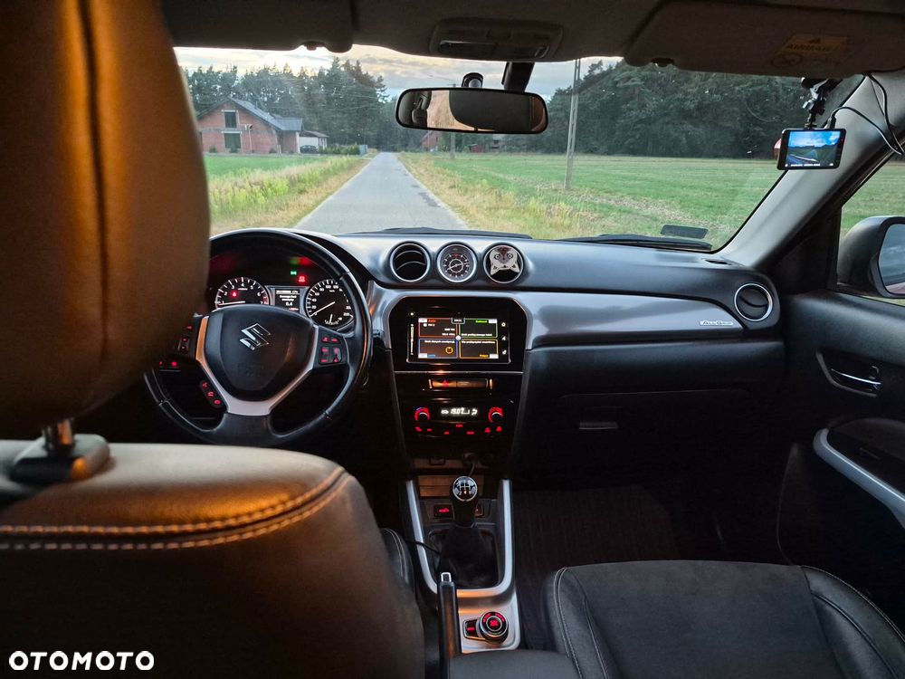 Suzuki Vitara 1.6 (4x4) Allgrip Comfort - 13