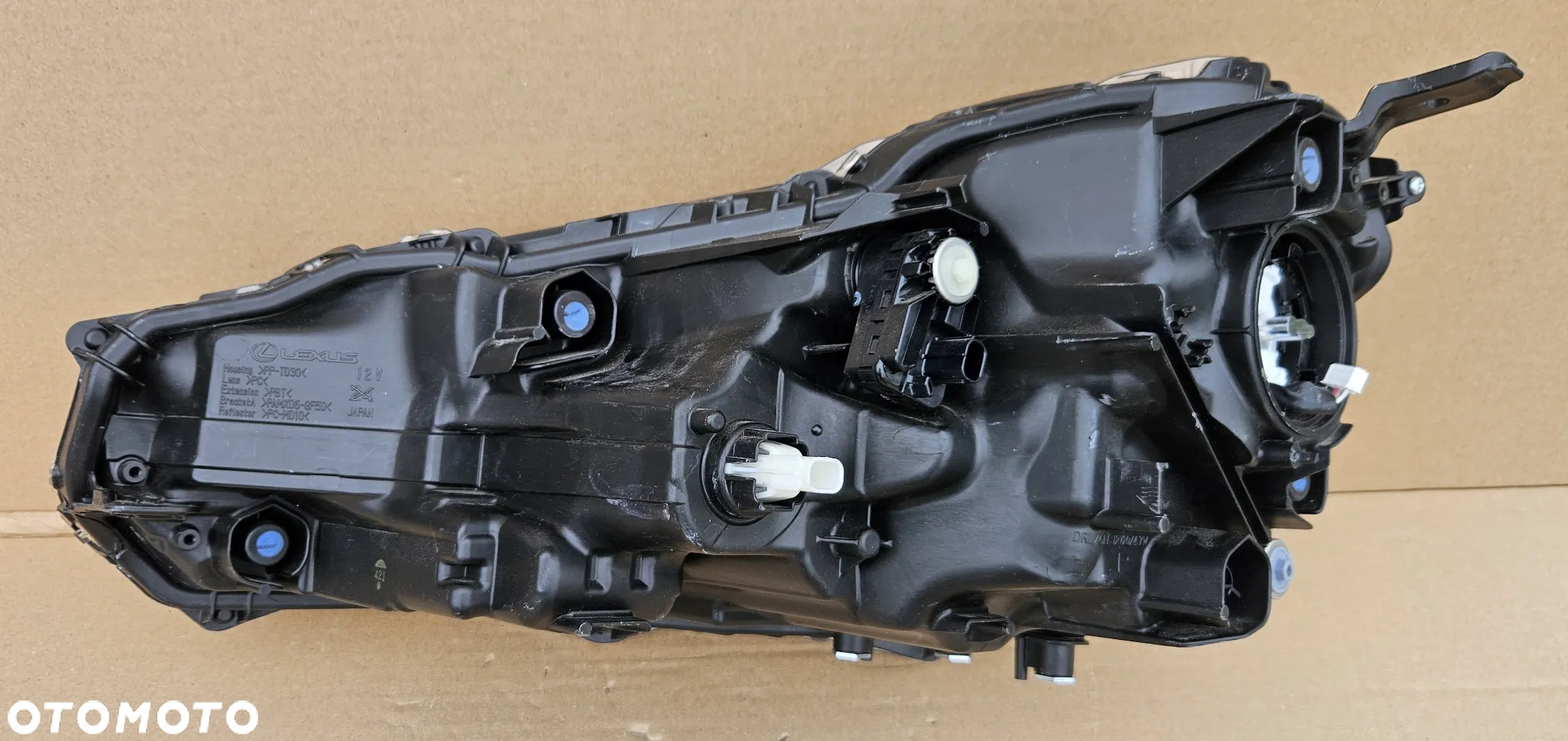 Reflektor prawy lampa przednia LEXUS LBX 2023- ORYGINAŁ! - 14