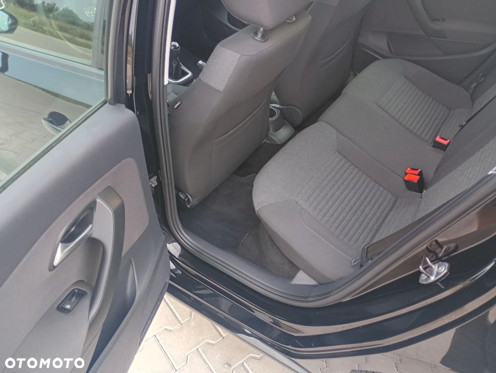 Volkswagen Polo 1.4 Comfortline - 21