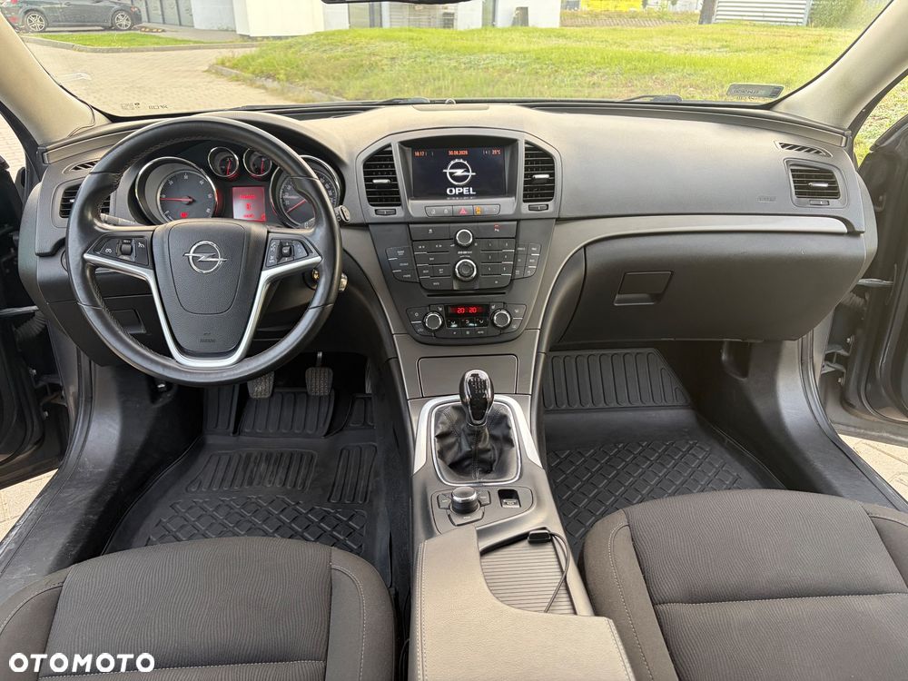 Opel Insignia 2.0 CDTI Cosmo ecoFLEX S&S - 11