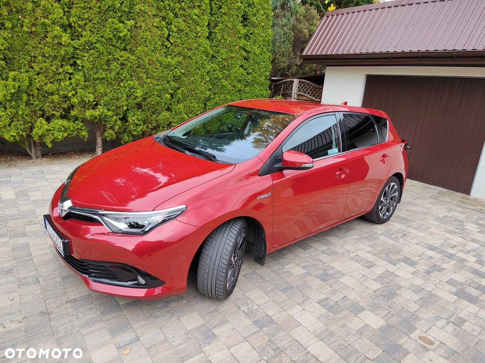 Toyota Auris Hybrid 135 Comfort - 2