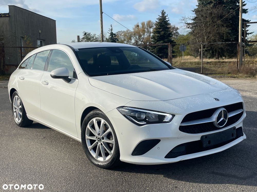 Mercedes-Benz CLA 180 d Shooting Brake 8G-DCT - 1