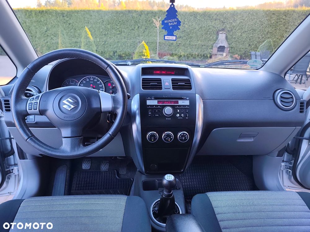 Suzuki SX4 1.6 VVT 4x4 Comfort - 20