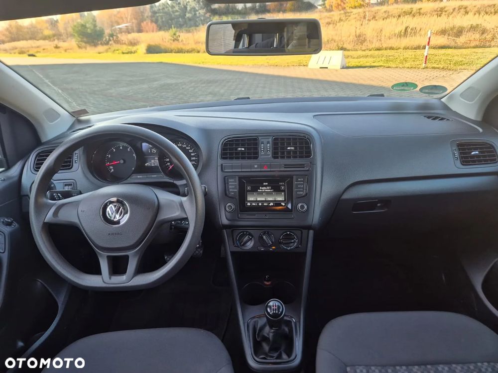 Volkswagen Polo - 14