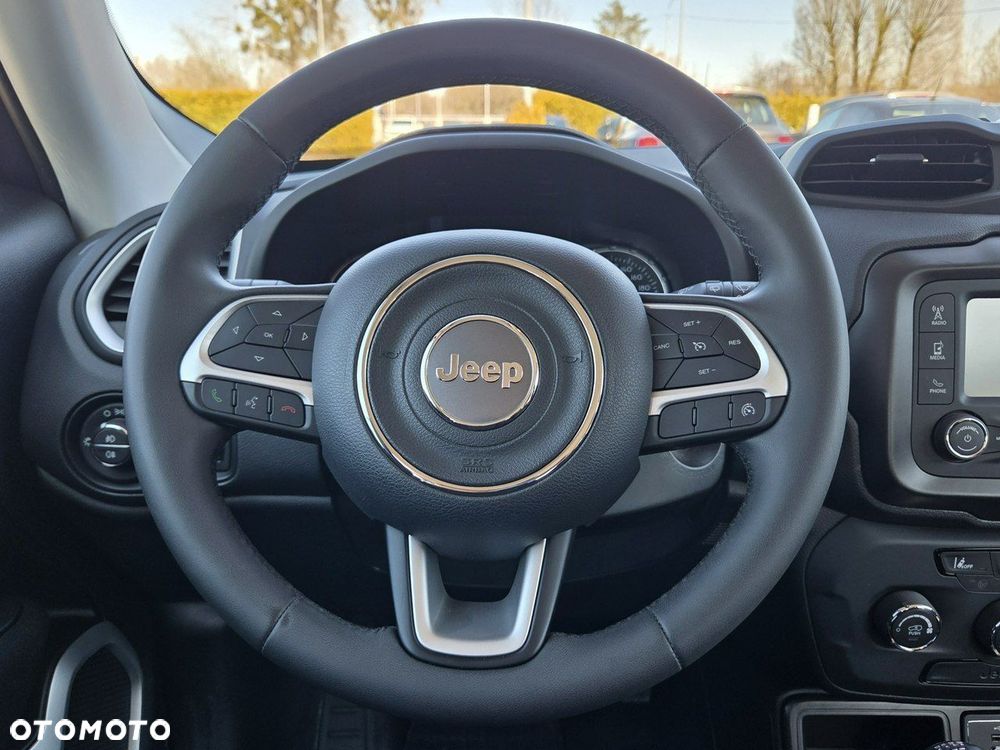 Jeep Renegade - 13