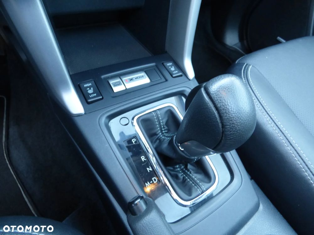 Subaru Forester 2.0 D Exclusive Lineartronic - 16