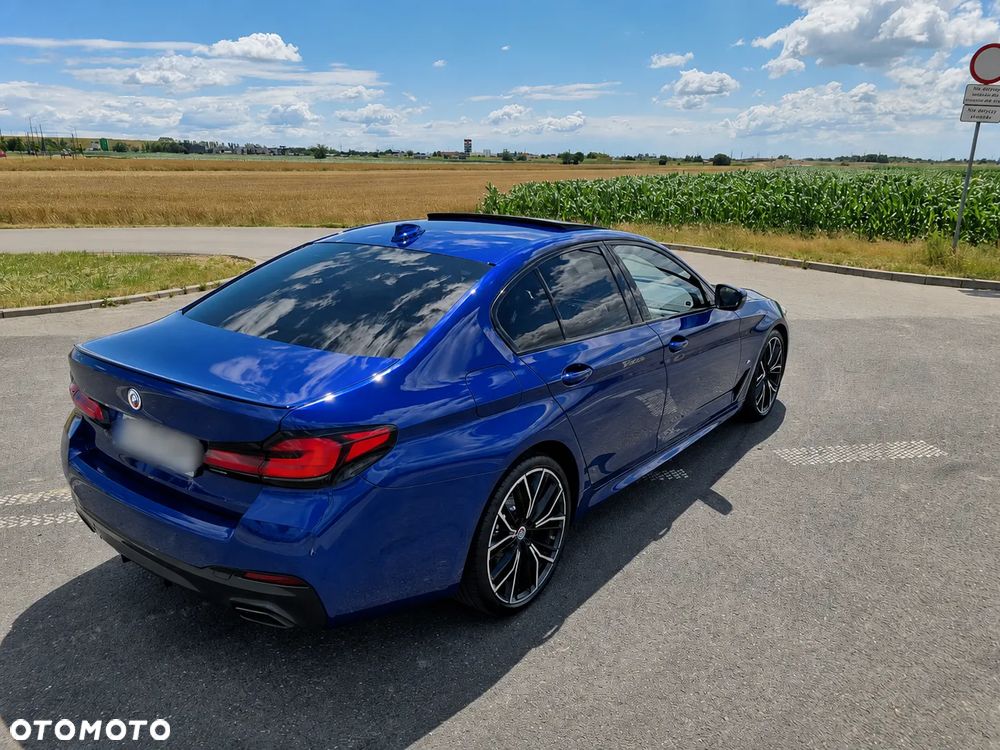 BMW Seria 5 540d xDrive mHEV M Sport sport - 10