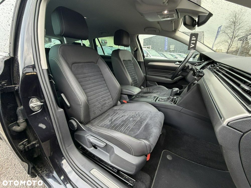 Volkswagen Passat - 27
