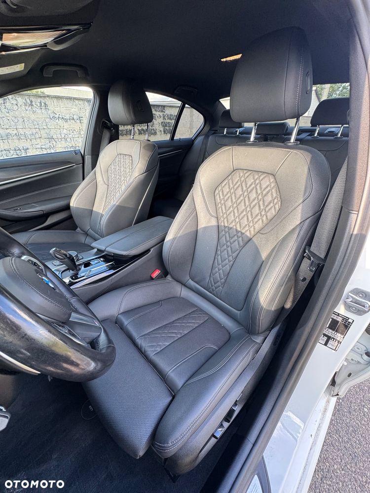BMW Seria 5 520d xDrive mHEV M Sport sport - 13