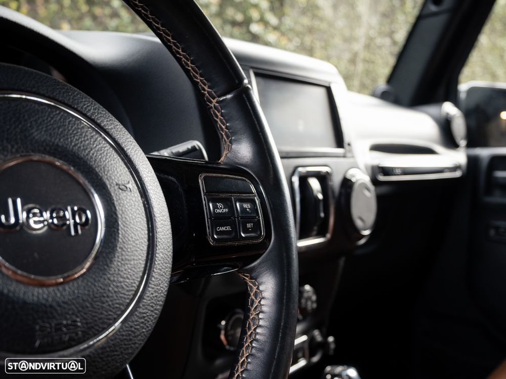 Jeep Wrangler Unlimited - 28