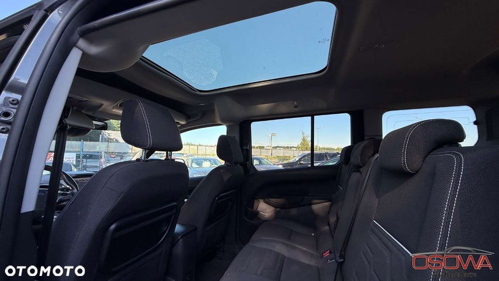 Ford Tourneo Connect Grand - 25