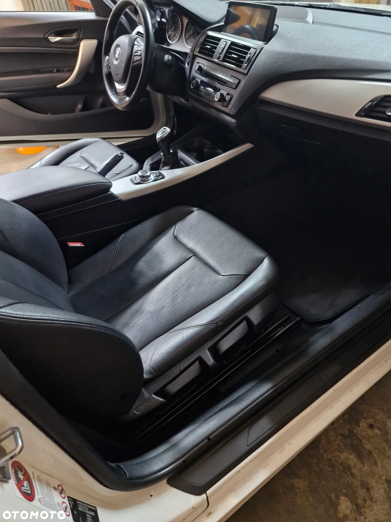 BMW Seria 1 118d Sport Line - 15