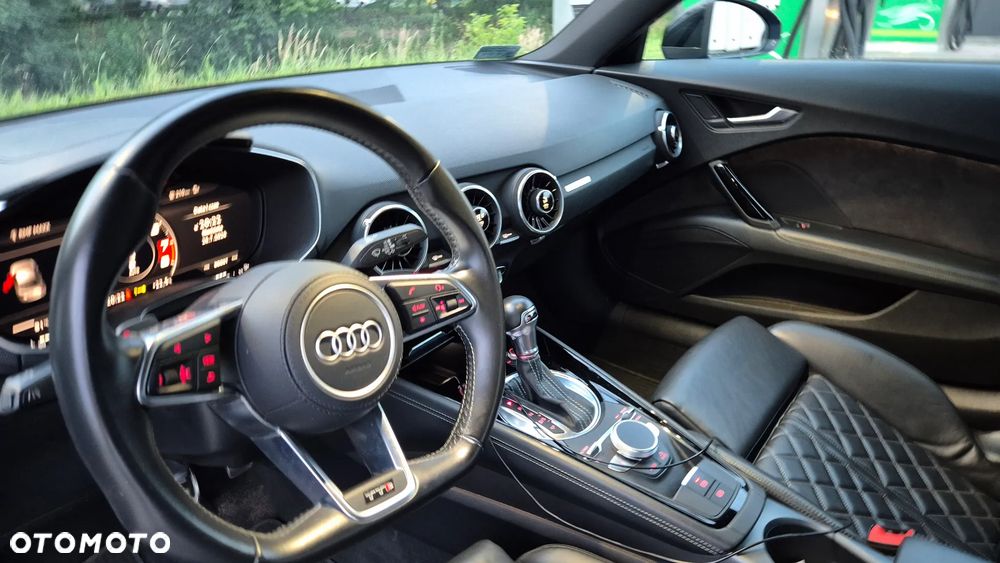 Audi TT S Coupé - 5