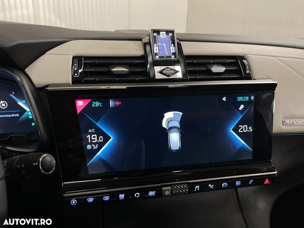 DS Automobiles DS 7 Crossback 1.6 PHeV FWD 225 EAT8 OPERA - 17