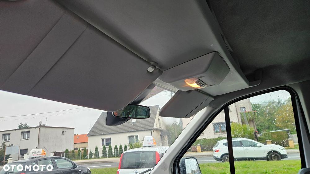 Ford Transit - 17